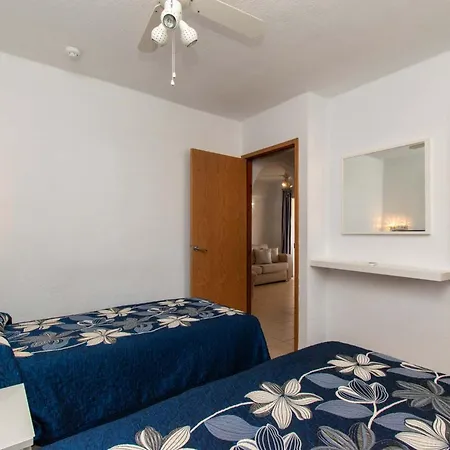 Apartment Santa Maria 105 - Two Bed With Sea Views *