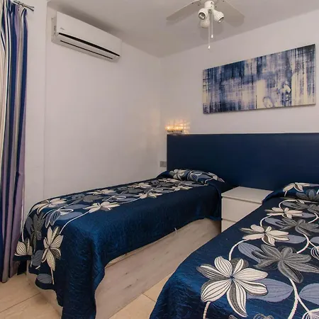 Apartment Santa Maria 105 - Two Bed With Sea Views *